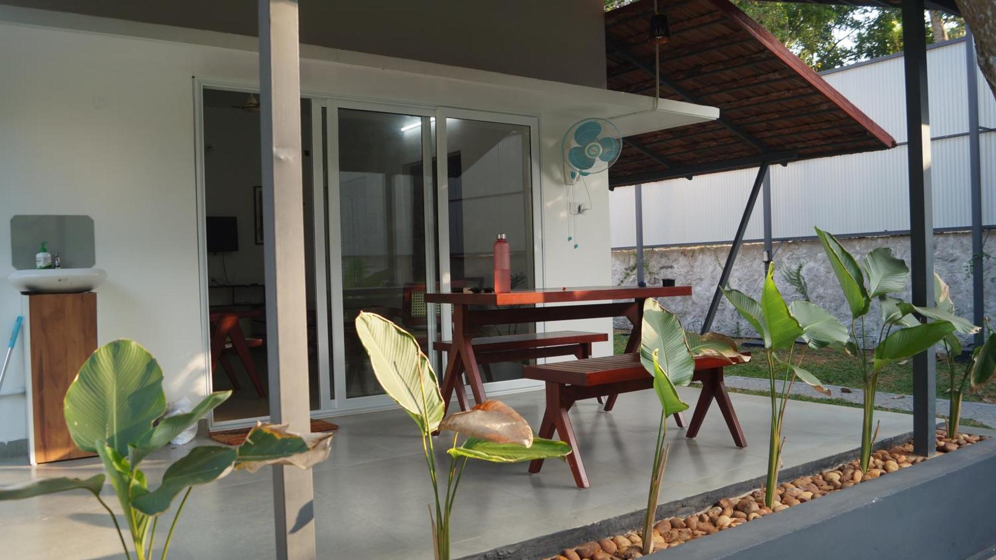 Blue Lake Villa 科兰 外观 照片